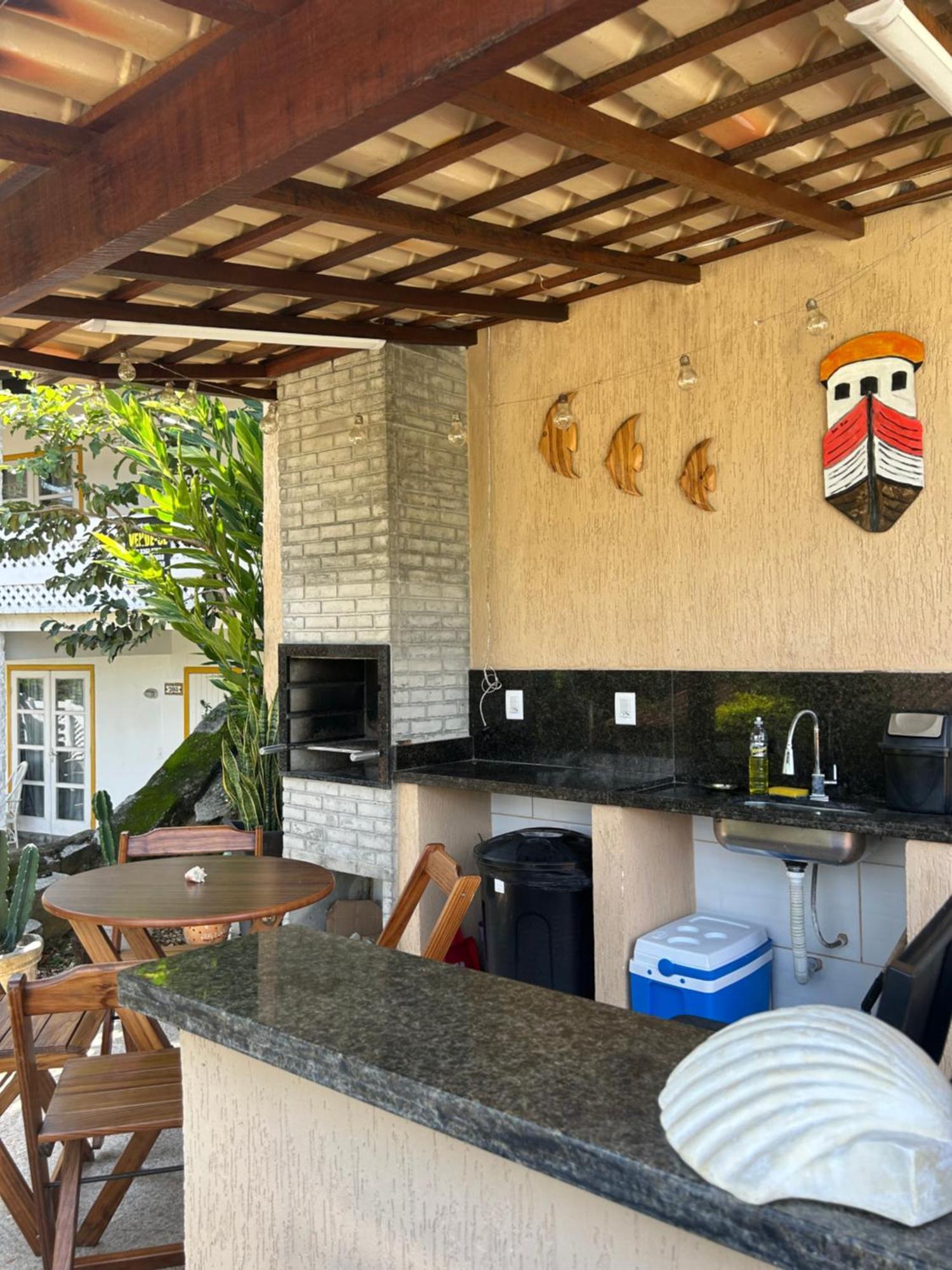 Casa Amarela Bed & Breakfast Ангра дос Рейс Екстериор снимка